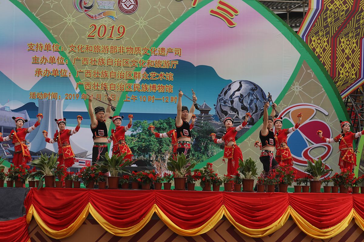 你们的民族文化也是很特别怎么回复