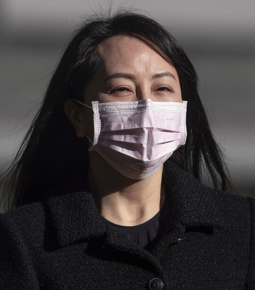 现在你是一名辩论选手你的辩题是痛苦是成长的必须请你写一篇一辩稿