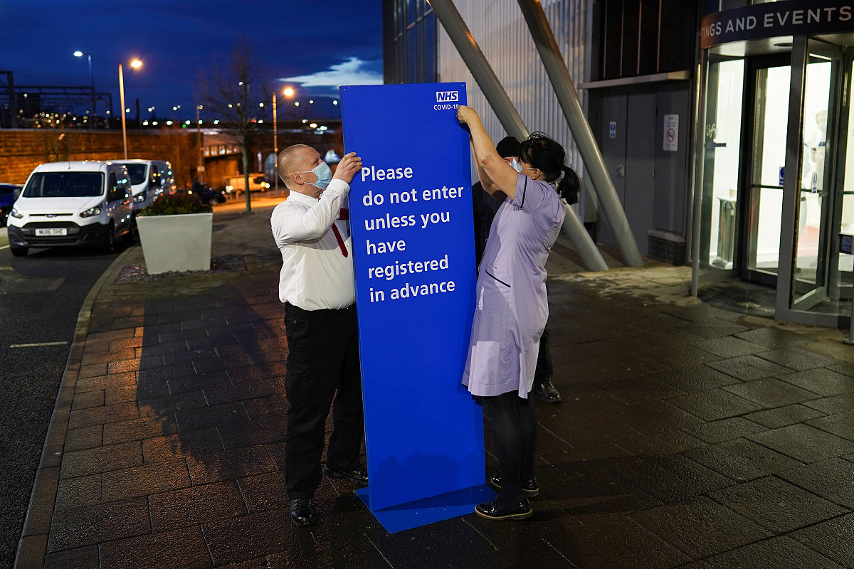 新闻1+1观后感：新冠疫苗接种，你还在犹豫吗？