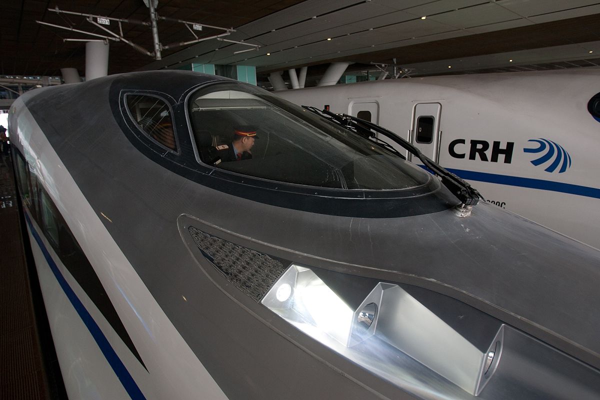 公司名称 幸运快3平台 写一个公司描述