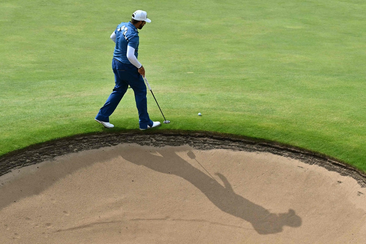 高尔夫球能塞进去吗？详细解析与技巧分享