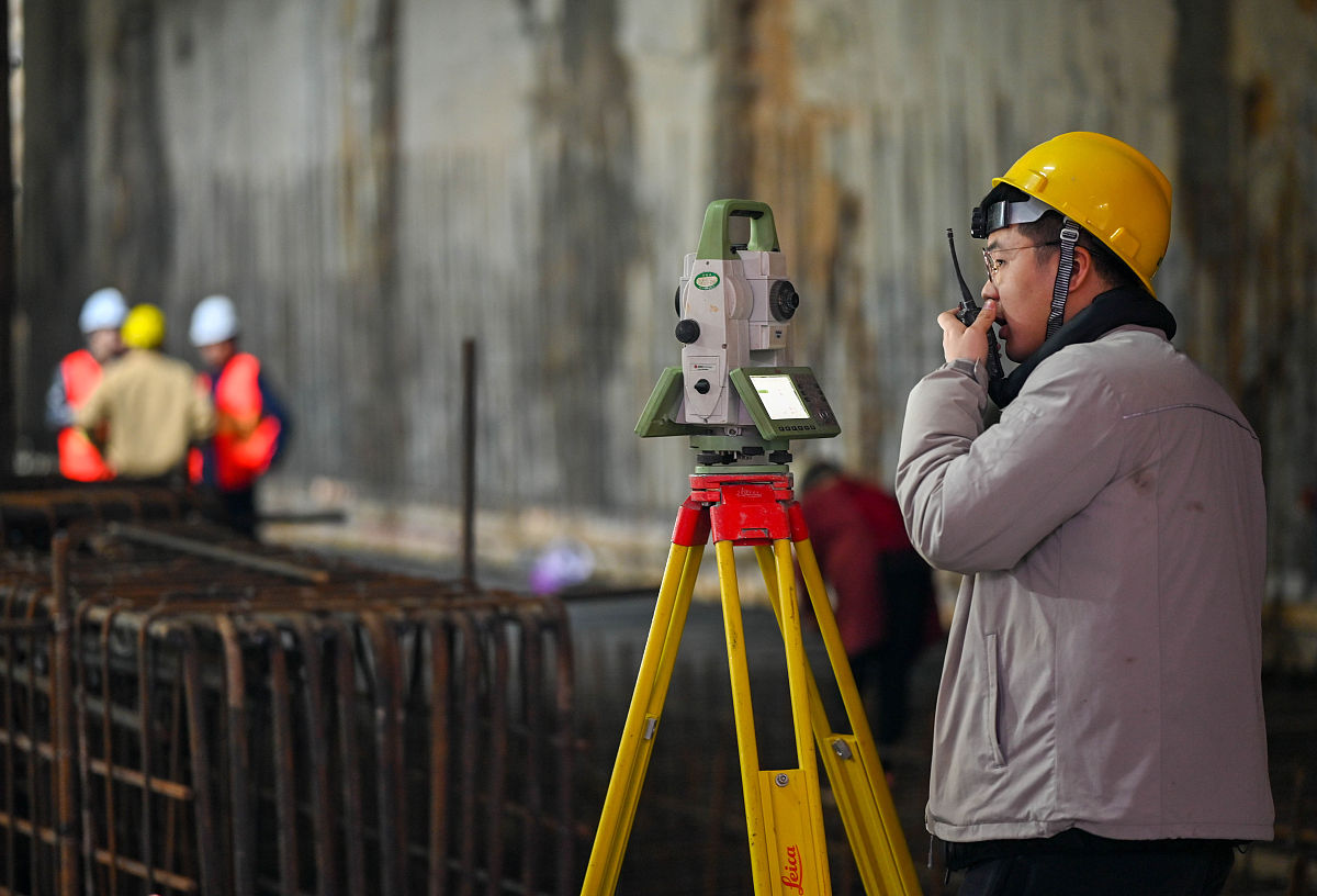 测量实习报告：深入了解测量技术与实践应用