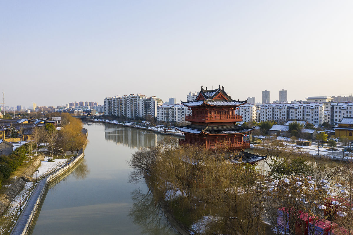 2019年2月1日,航拍雪后的江苏淮安清江浦景区.
