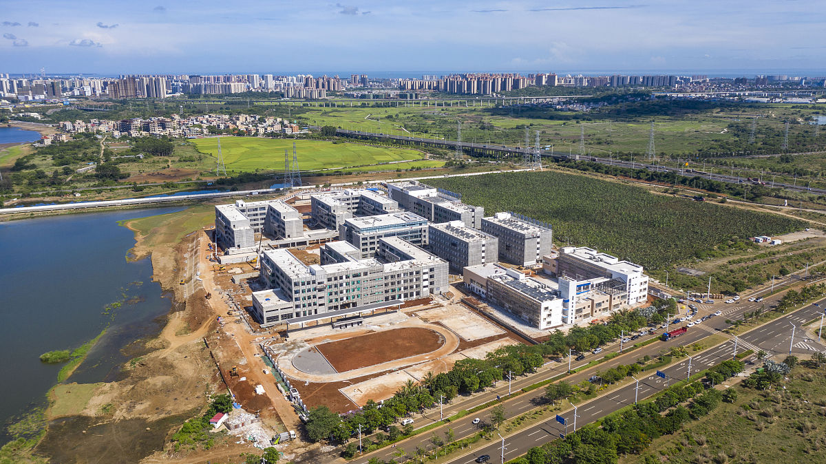 重庆万盛职教中心2023年地址在哪里