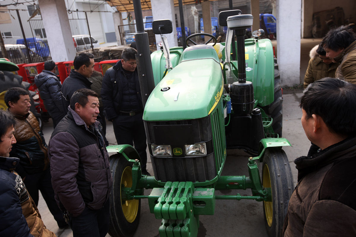 东方红ln2004轮式拖拉机自动转向原理