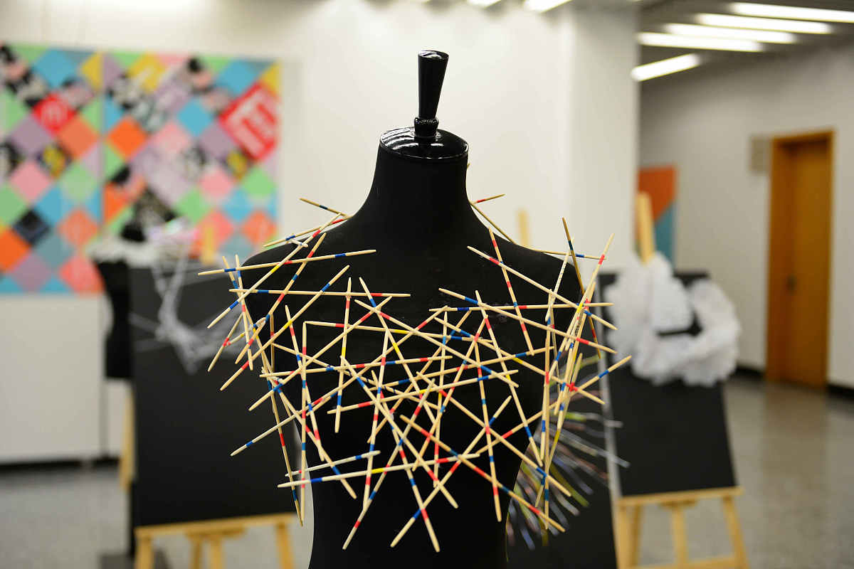 学艺术设计的要求用发散性思维