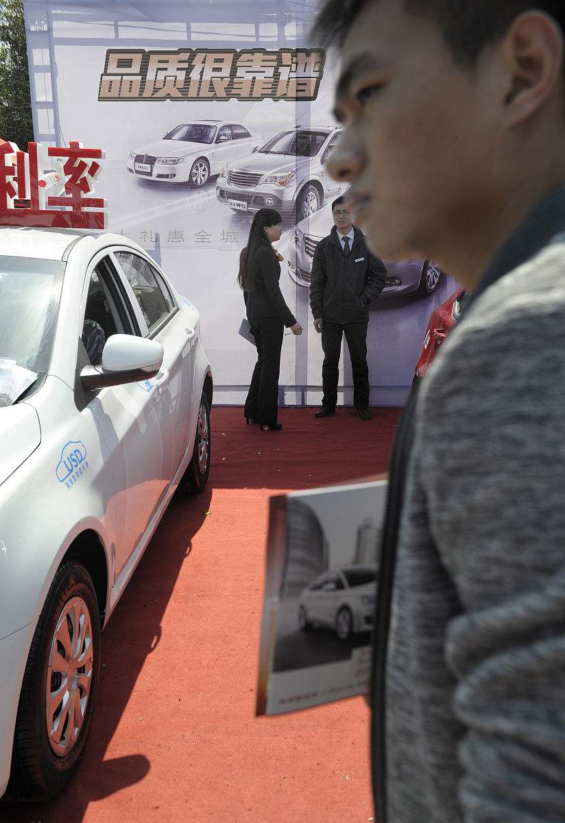 如何回复吴总看车展邀约？