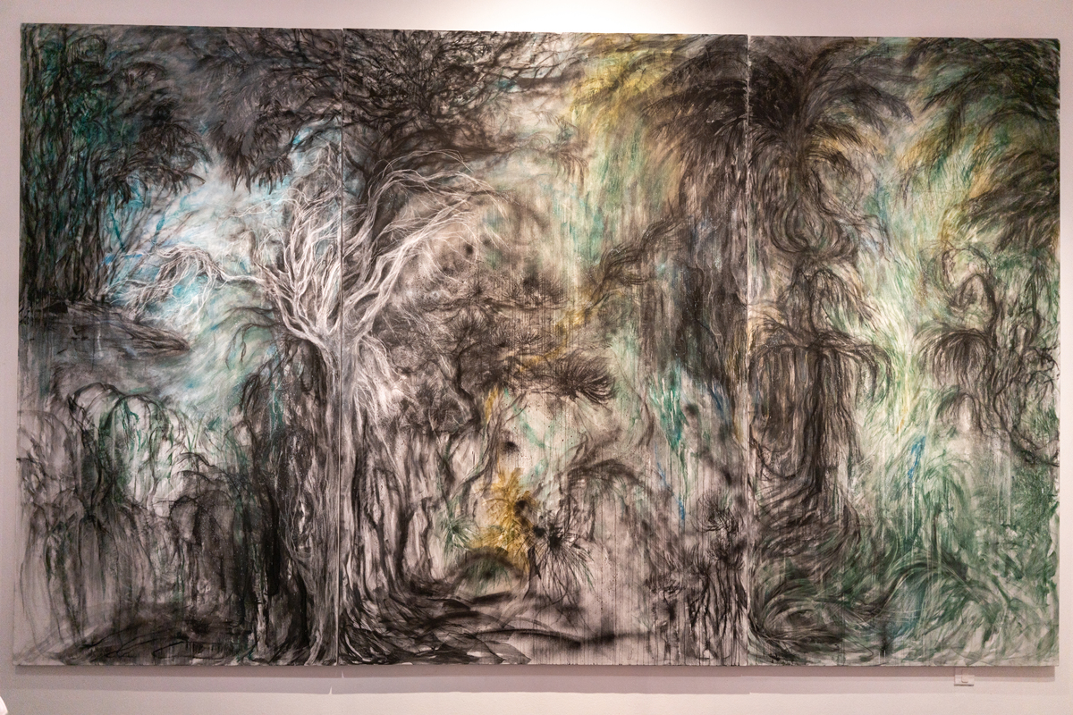 重彩山水画：材料介入与艺术语言的革新