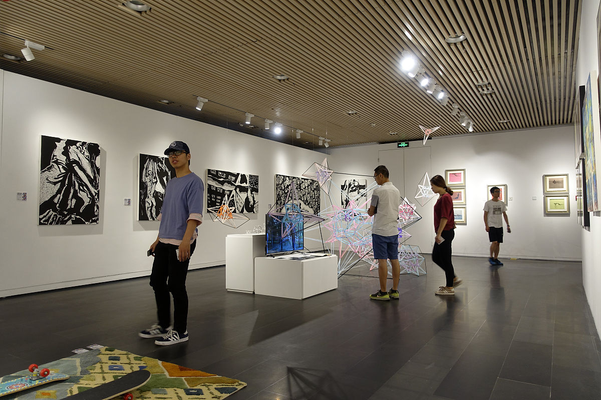 温岭市职业技术学校2023年招生简章 | 培养高素质技术人才