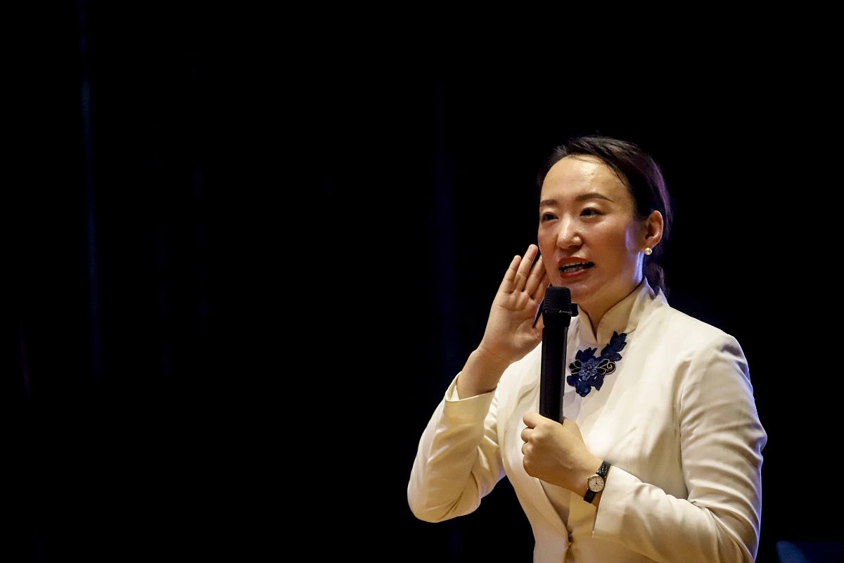 以塑造新时代师德内涵为主题 在校园文明礼仪、育人风范、传道解惑、职业要求等方面 写一份学习心得体会 不少于500字