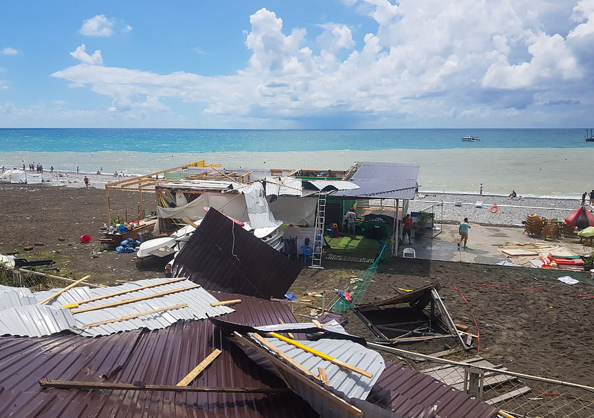 报甘肃兰州中专学校铁路相关专业是前途吗？就业怎么样？