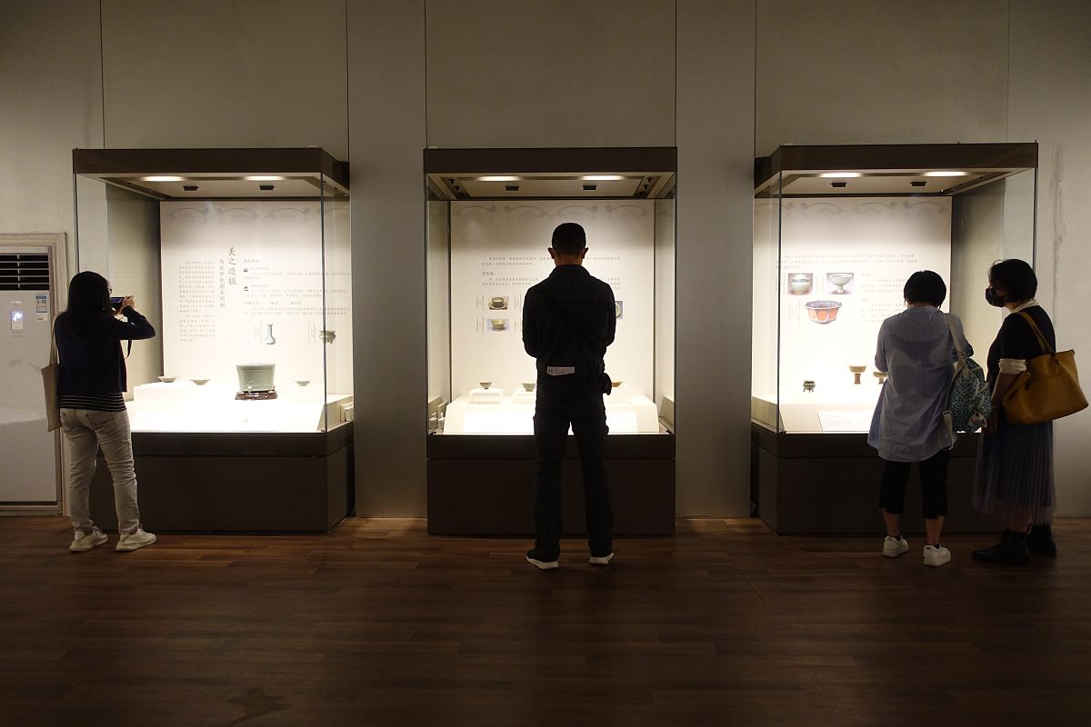 广州美术馆社会实践报告：深入了解馆内文化底蕴与运营模式