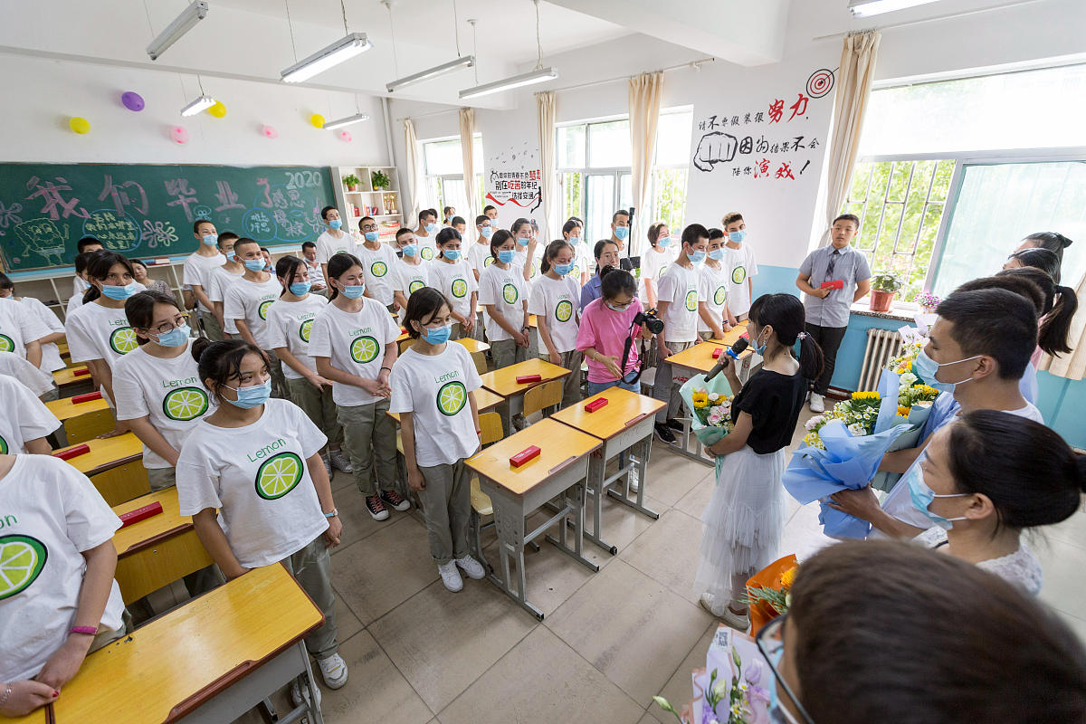 五月花学校初中生学幼师：探索兴趣，拓展未来