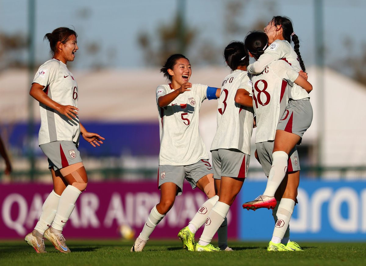 中国女足3:2巴西女足(女足四国赛中国与巴西什么时候比)