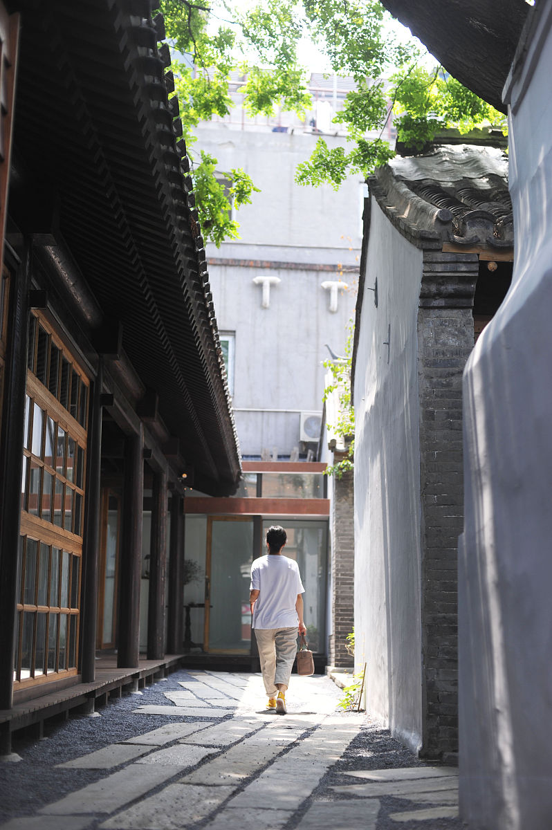 难忘的高中生活：军训、篮球、美食与成长 | 毕业典礼演讲稿