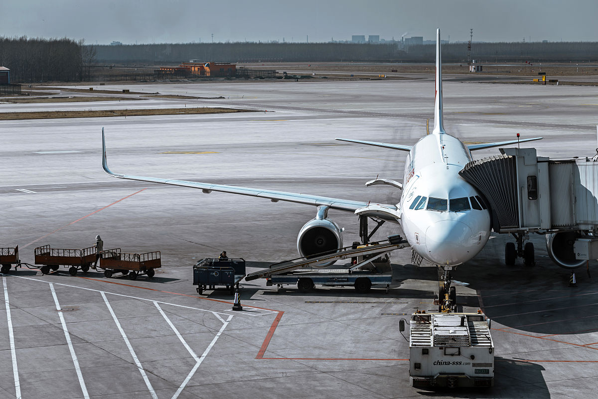 从盘锦到沈阳桃仙机场坐什么车