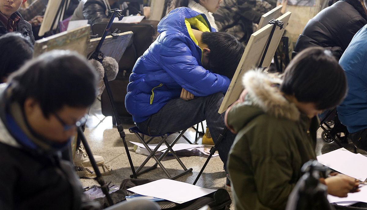 2023年山东工艺美术学院附属中等美术学校招生简章及招生专业