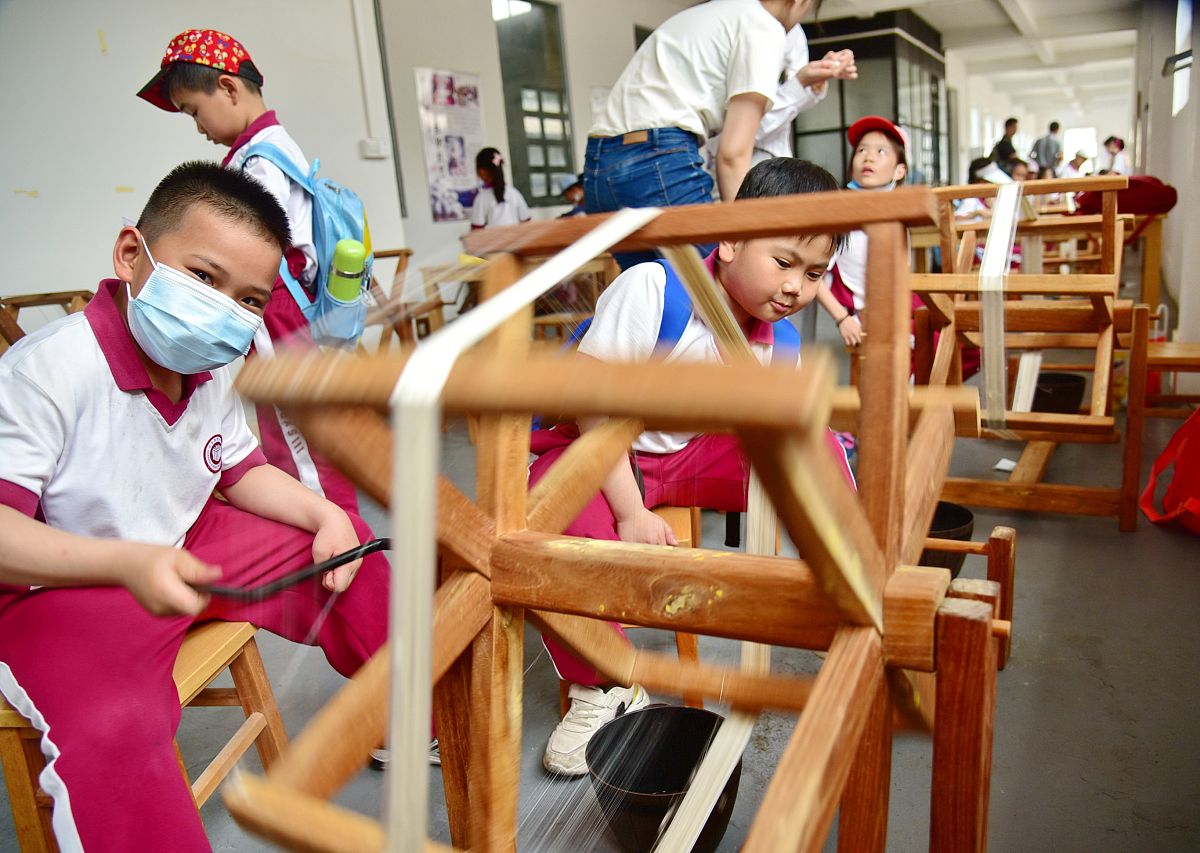男主史官小七 女主冰棒写一篇爱而不得的爱情小说