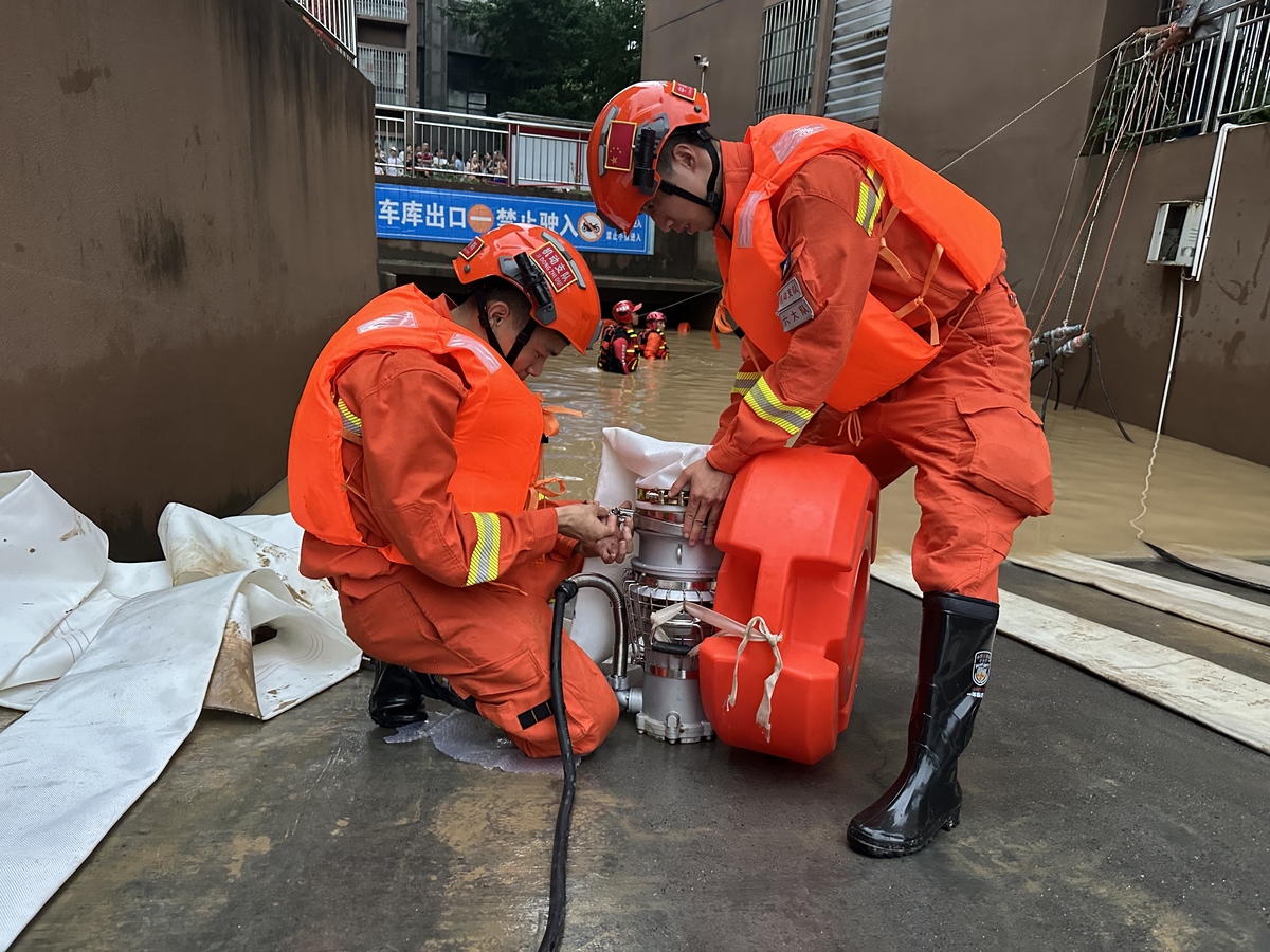 园区防风防汛安全巡查：保障园区安全度过台风