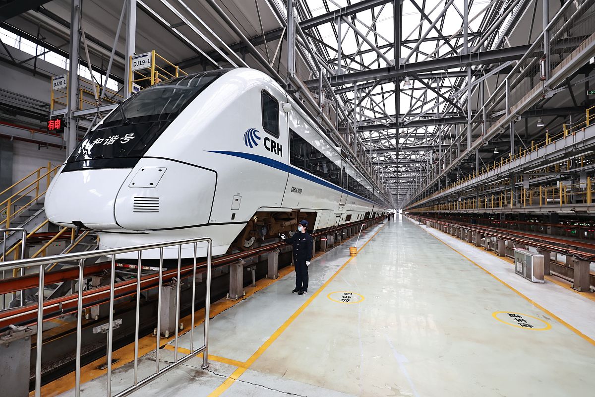 成都铁路学校招生要求：适合哪些学生？