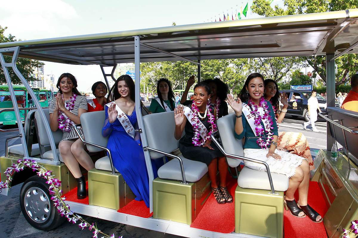 Nice I installed some racks on my vehicle and unpacked all the gear I went to a hot pot restaurant with family I just got home