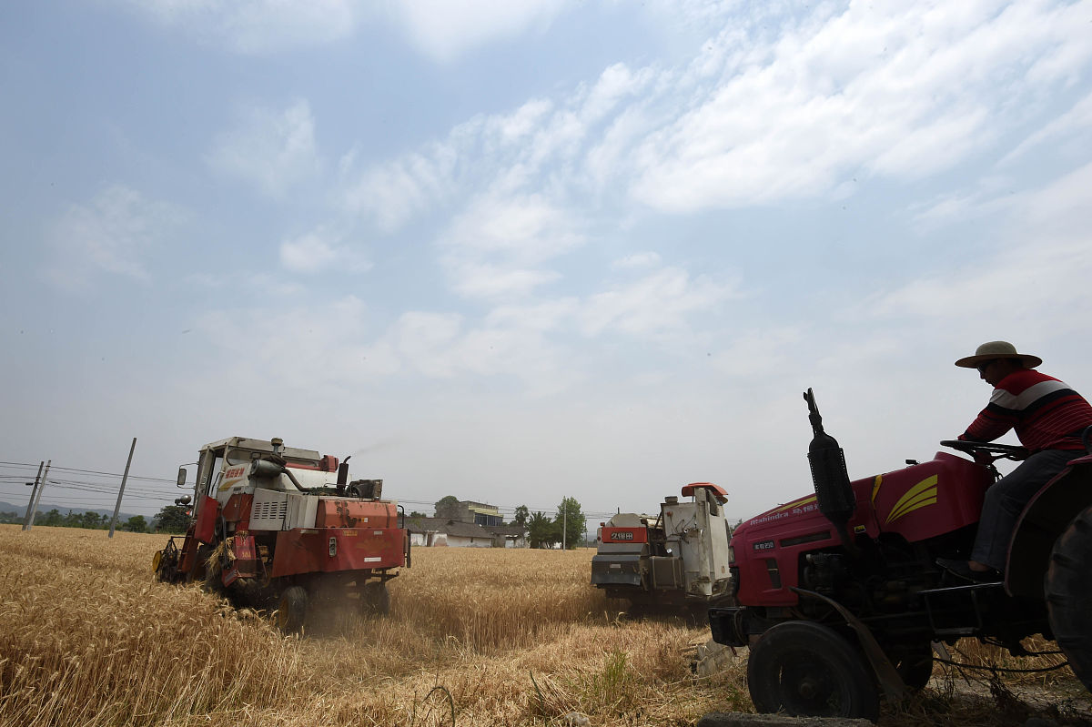 2020年重庆经贸中等学校农业机械使用与维护招生 - 掌握现代农业技术,开启你的农业机械之路 2020年重庆经贸中等学校农业机械使用与维护招生 - 掌握现代农业技术,开启你的农业机械之路