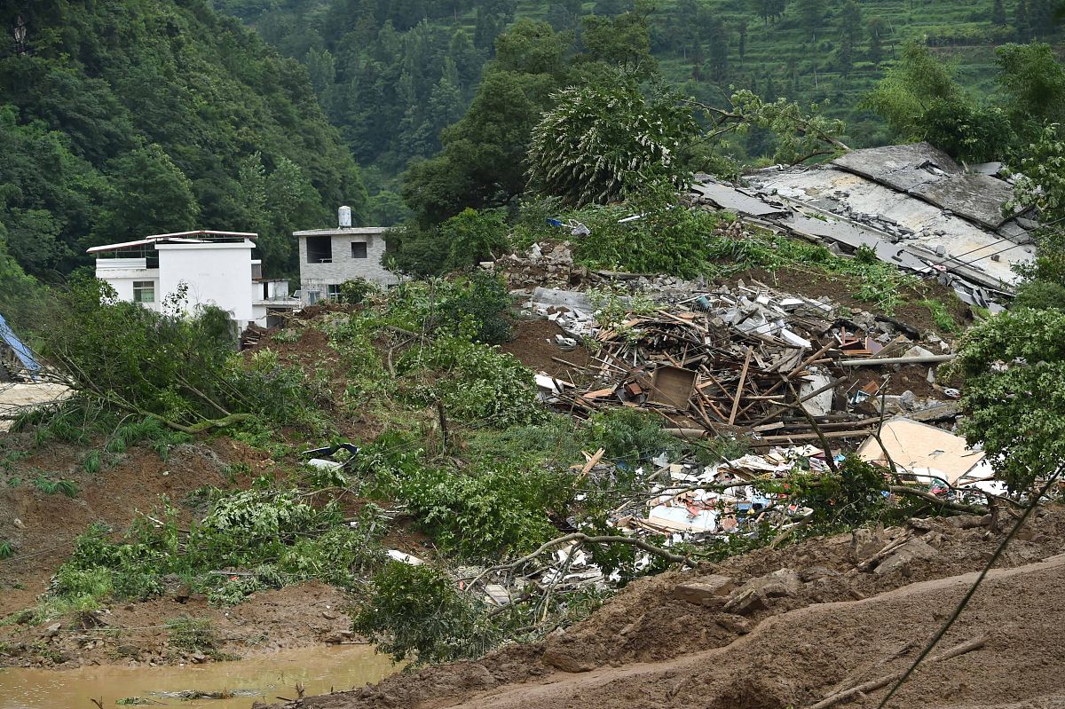 织金县板桥镇红光村危岩垮塌应急处置方案