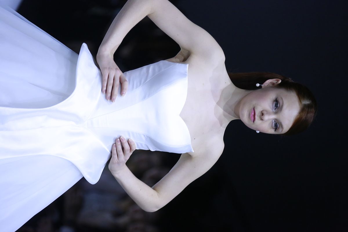 24岁保姆与65岁老爷的跨越年龄的爱情故事 - 游戏让爱情跨越年龄