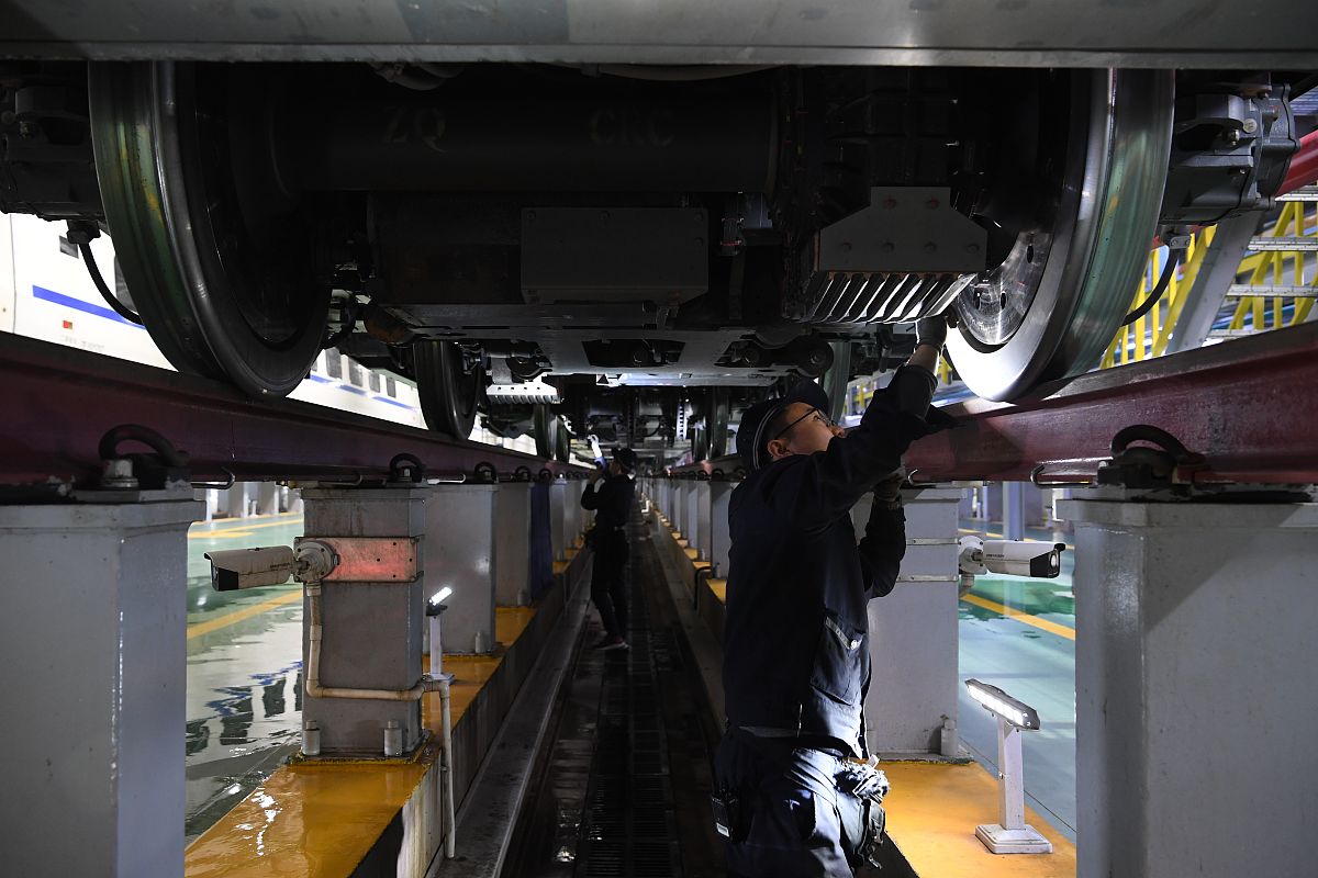 动车组卫生系统的类型