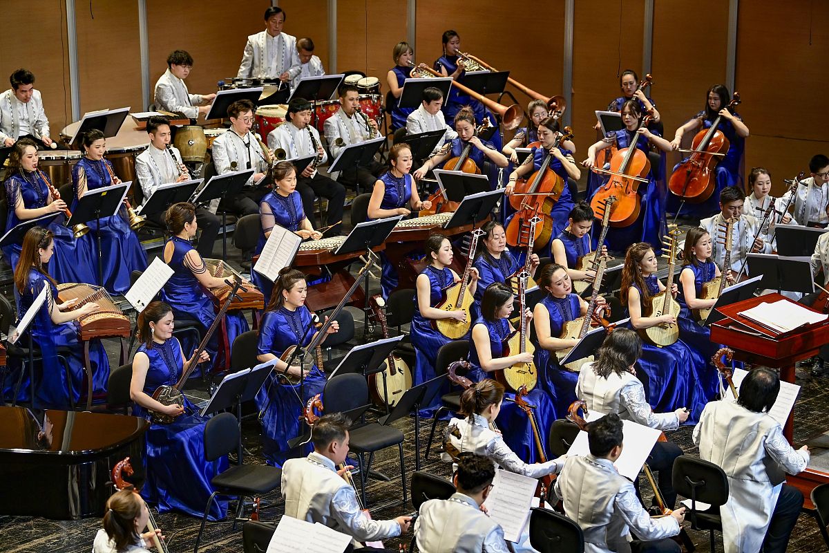 民族音乐与世界音乐的融合：文化交流与音乐发展