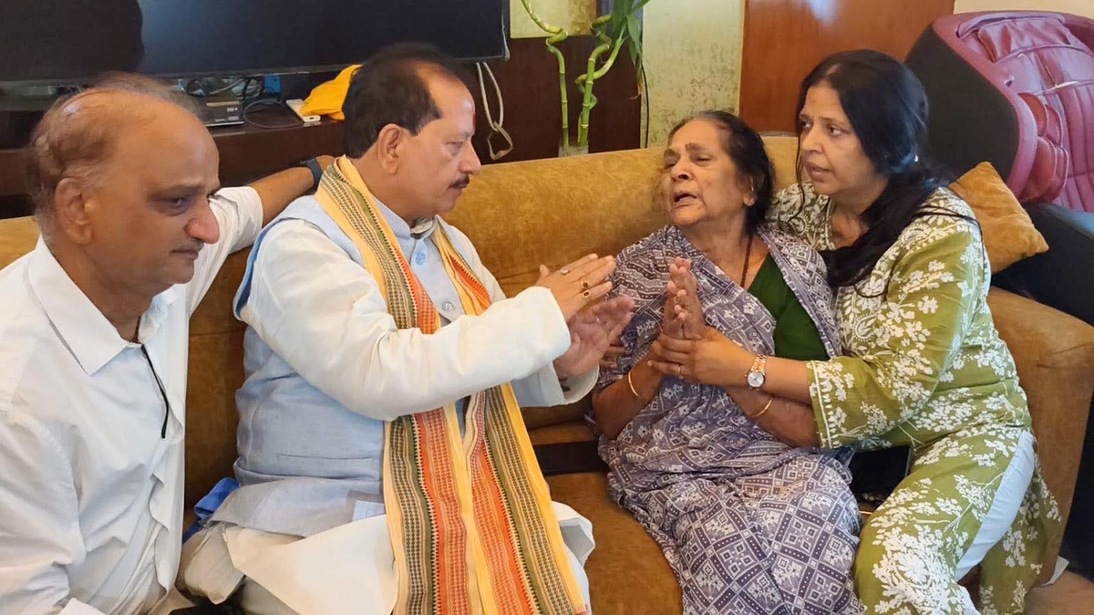 Deskripsikan mengapa kerajaan Majapahit dianggap bangsa Indonesia sebagai kerajaan pemersatu Nusantara!