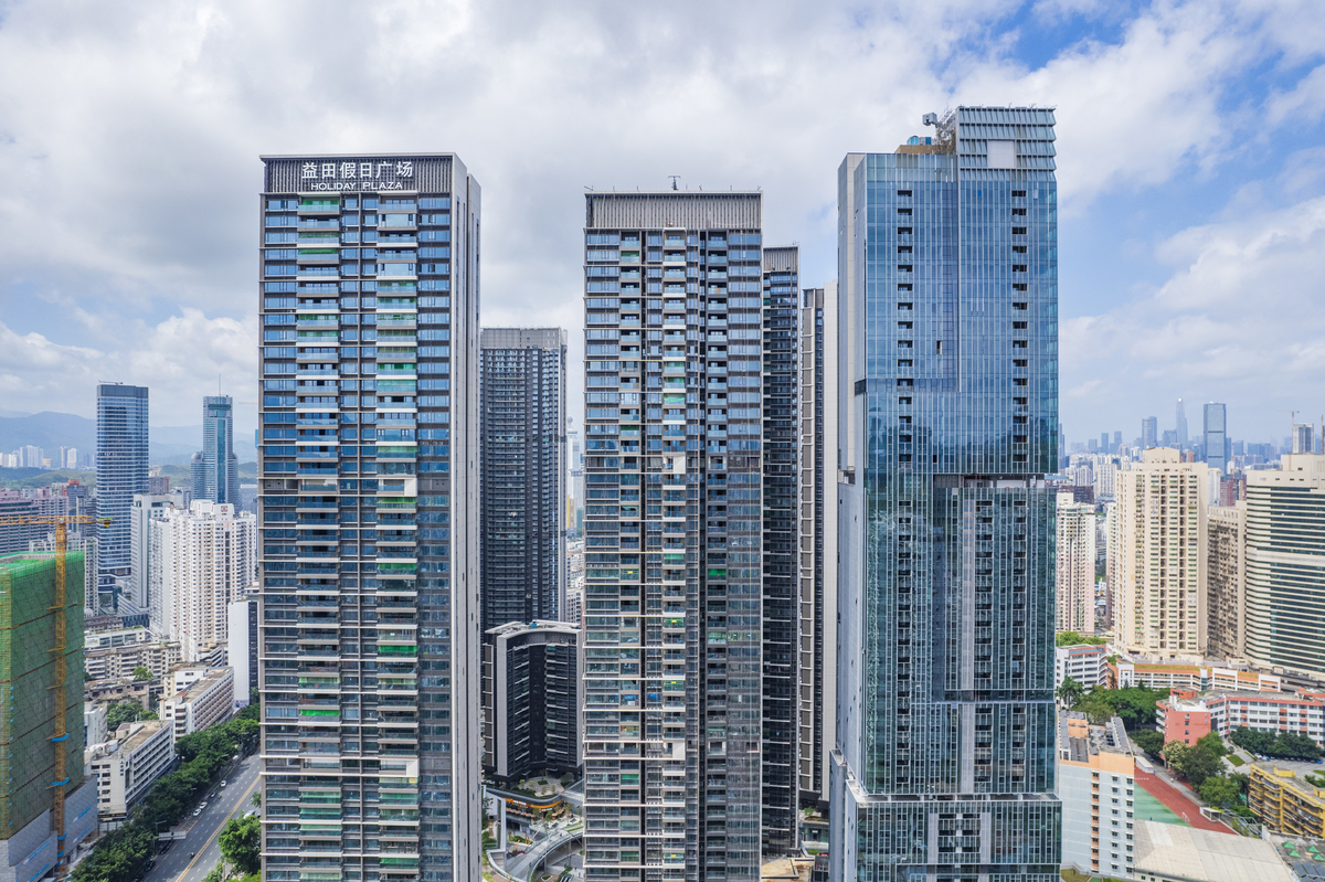 亨利集团：深圳知名房地产开发商，打造高品质住宅、商业和写字楼项目