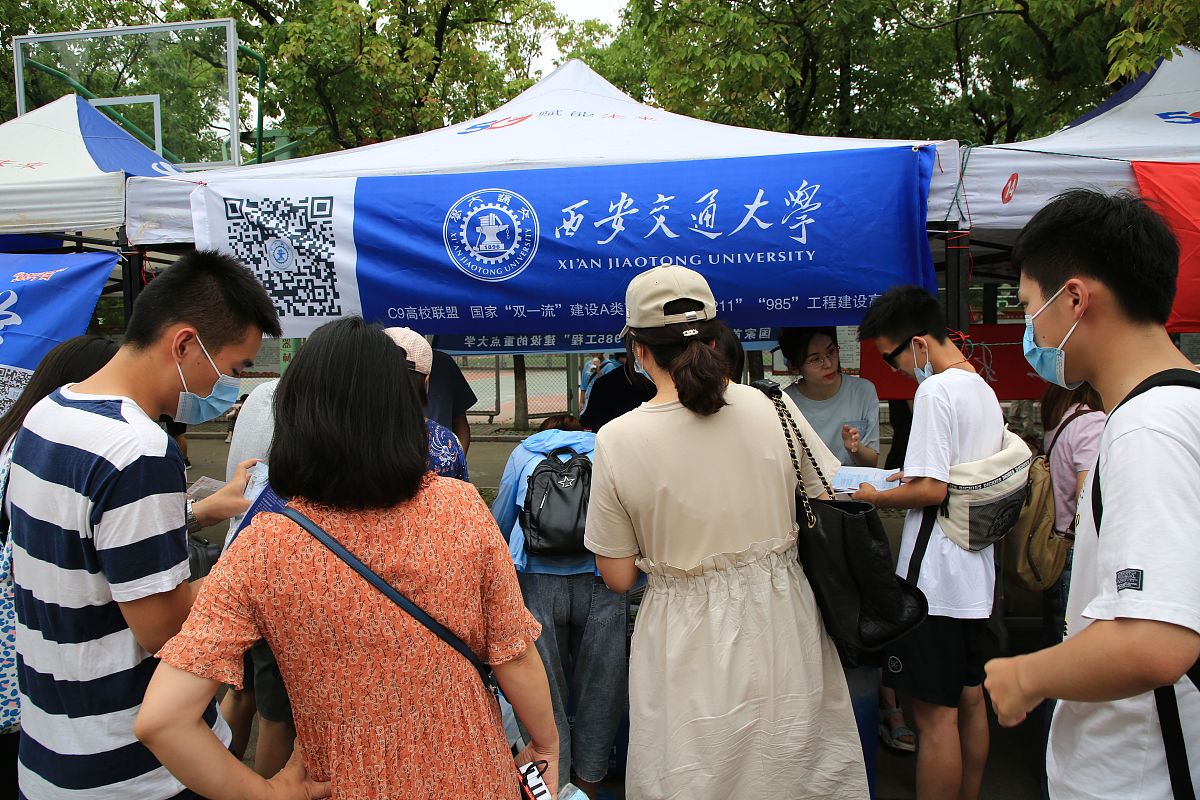 贵州省卫校口腔医护专业选择指南：课程、就业、招生