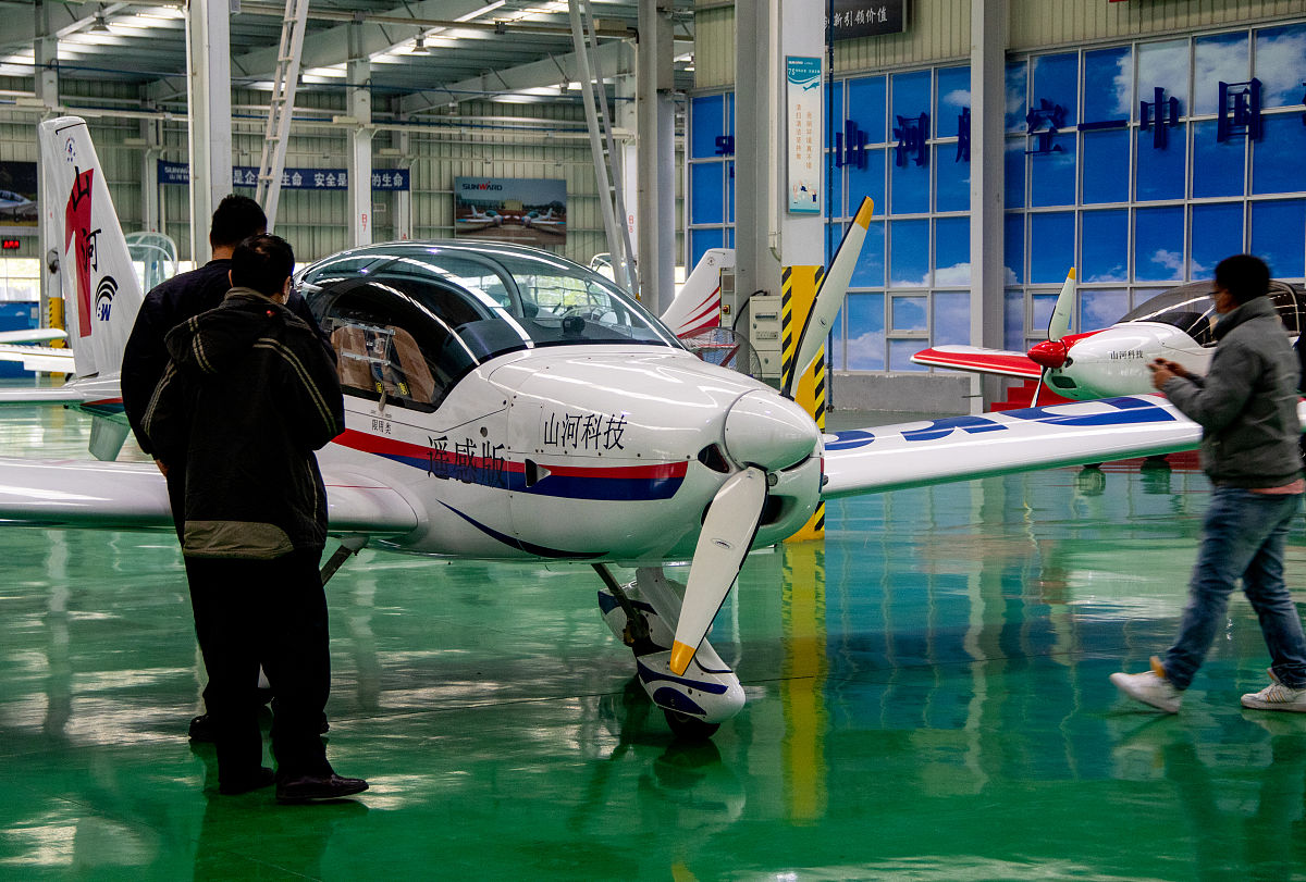 长沙航天学校飞机设备维修专业就业方向|航空公司、机场等