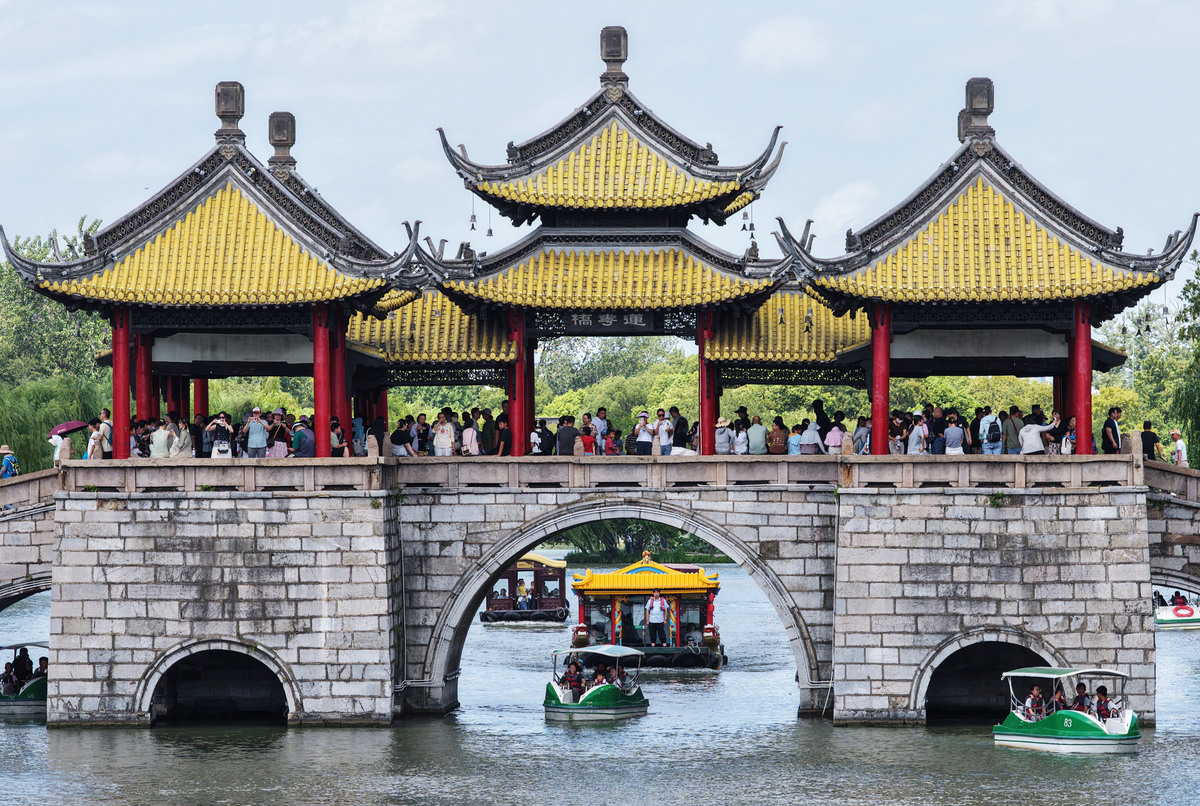 江苏省旅游景点大全：探索六朝古都、园林水乡，展望未来发展