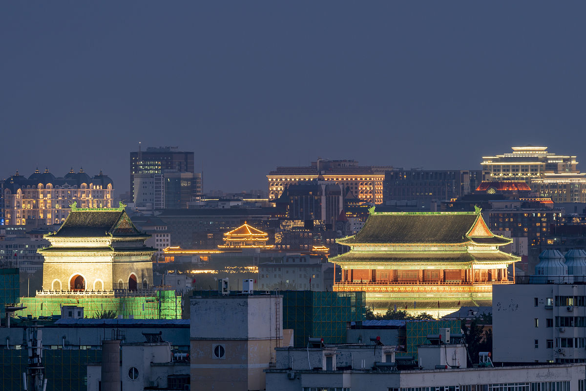 2021年10月1日,北京,十一国庆节的鼓楼和箭楼.