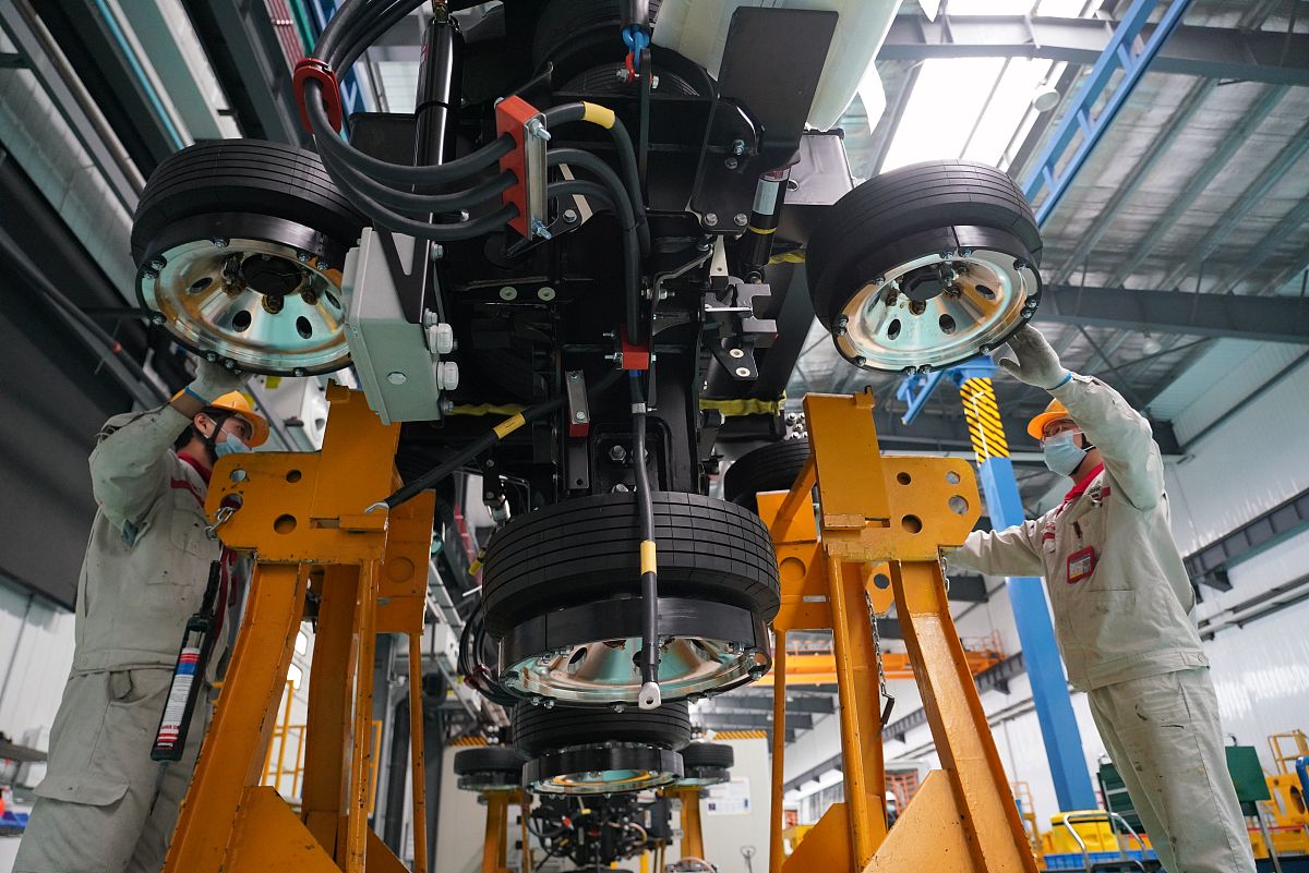 重庆2021年女生可以读轨道交通学校吗