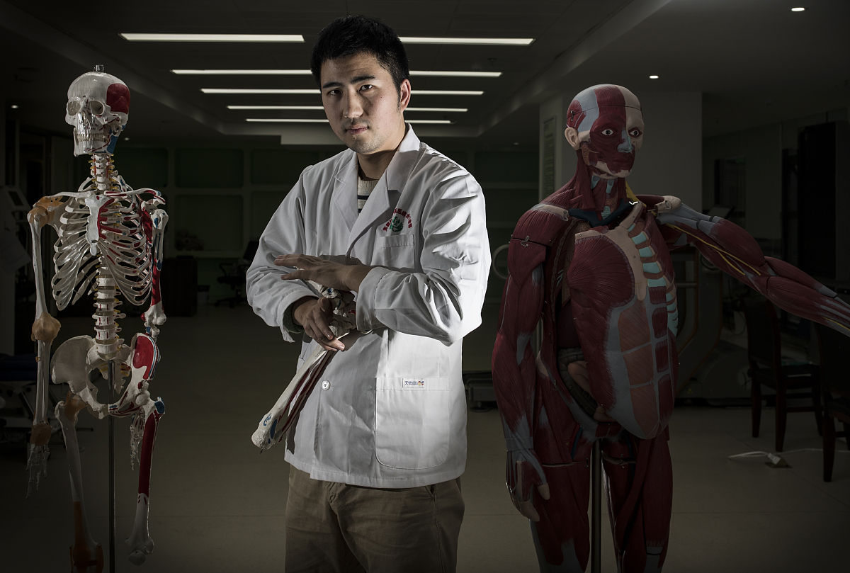 脚抽筋怎么办？快速缓解方法及预防措施