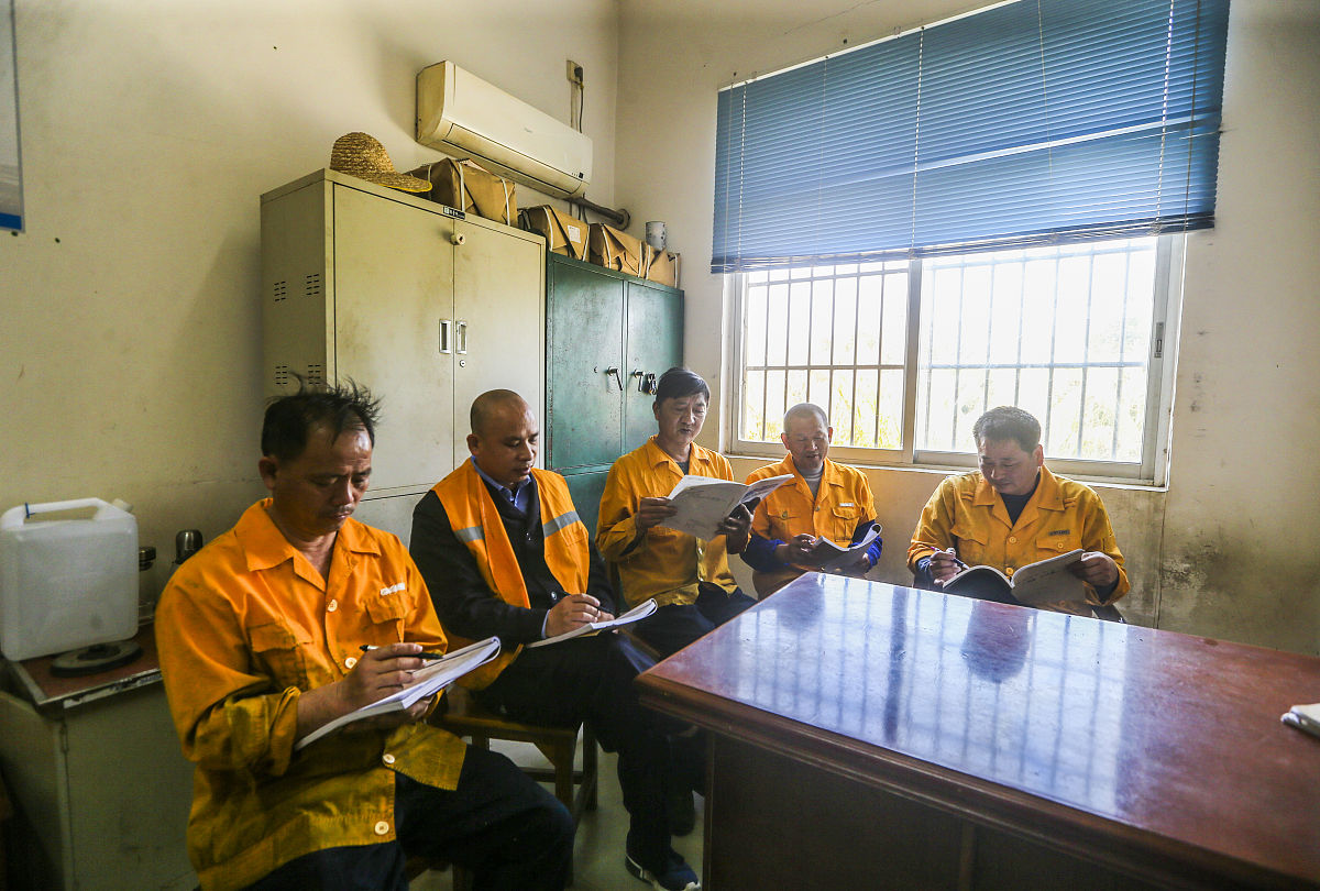 广西2023年男孩子中专选什么专业好？就业前景分析