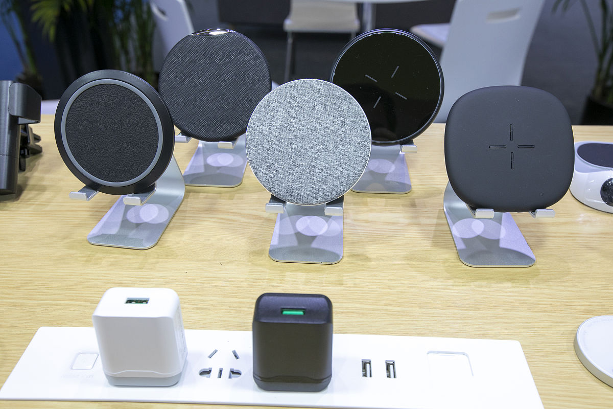 上海智能无线充电站产品介绍？