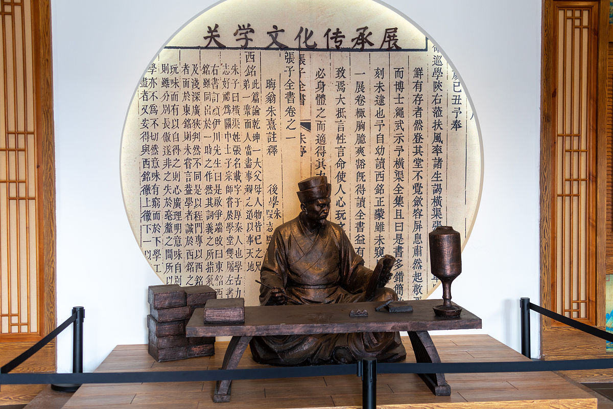 文心一言：古代文学理论经典著作