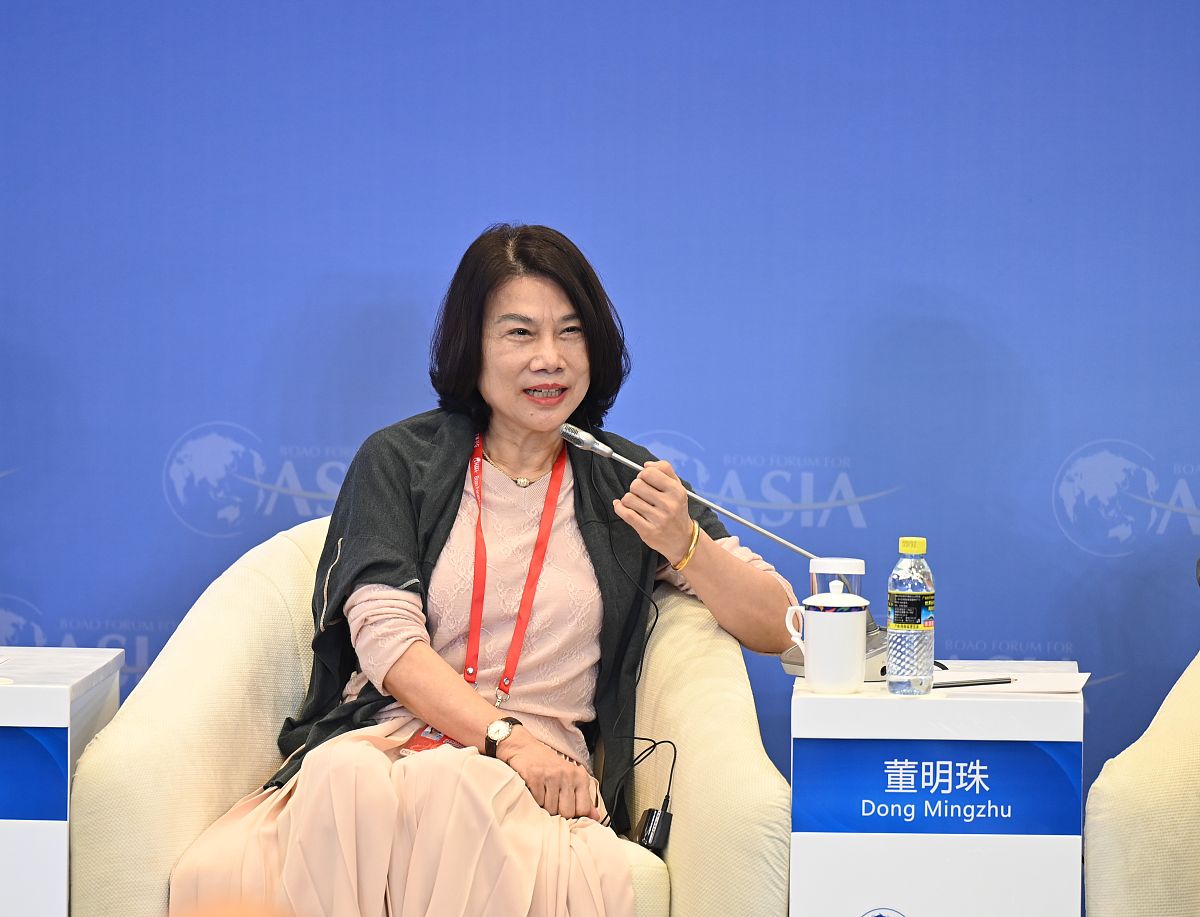 会计系统和信息技术建设滞后的对策500字写成一段话