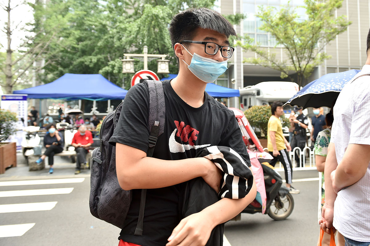 骑手职业发展：‘彭清林们’需要的大学教育