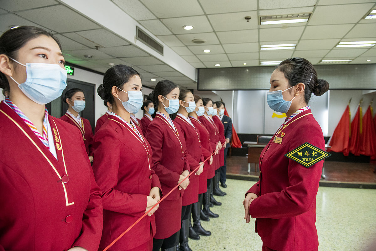 怀柔区职业学校有高铁乘务专业吗