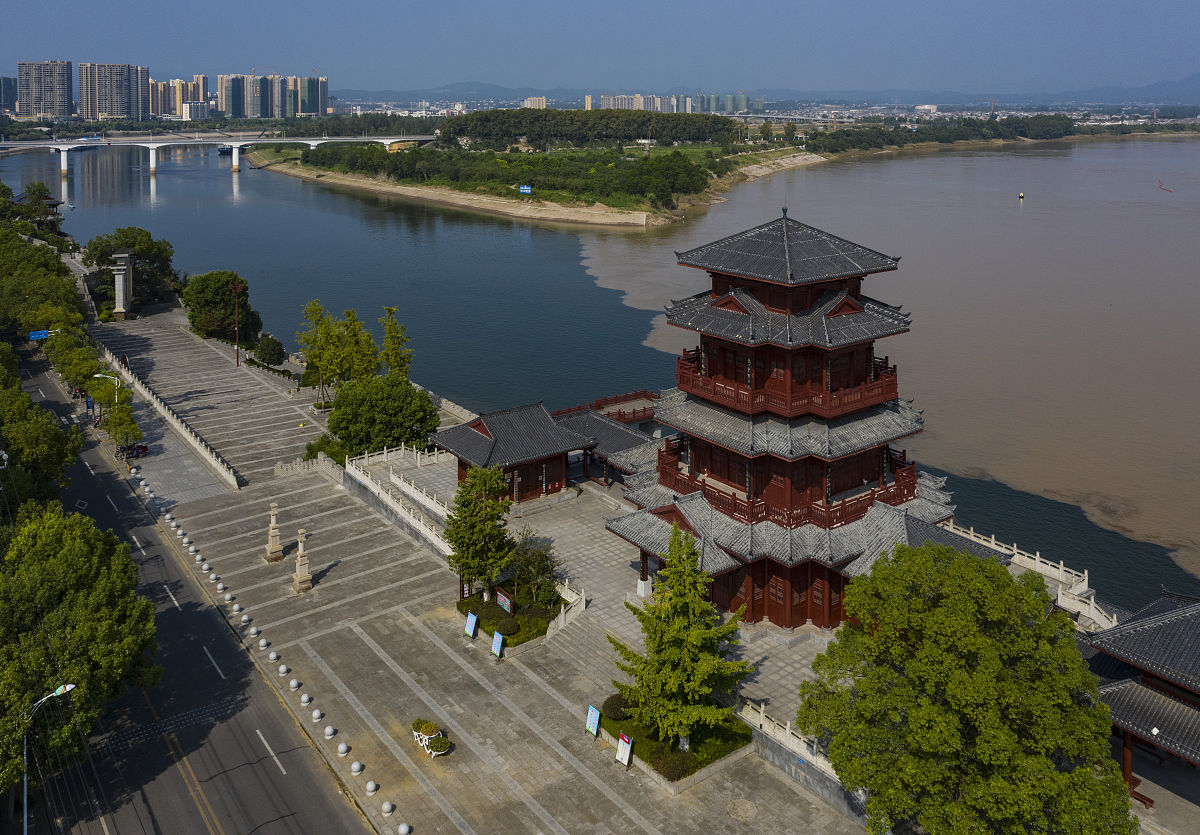 如需下载使用,请务必署名:曹礼达/视觉中国,谢谢!2019年8月21日,湖北