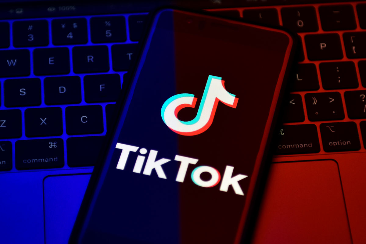 TikTok 直播带货营销玩法策略：从选品到数据优化