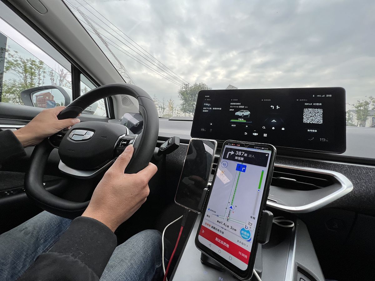 符合人机的驾驶室内饰布局设计的产品技术指标