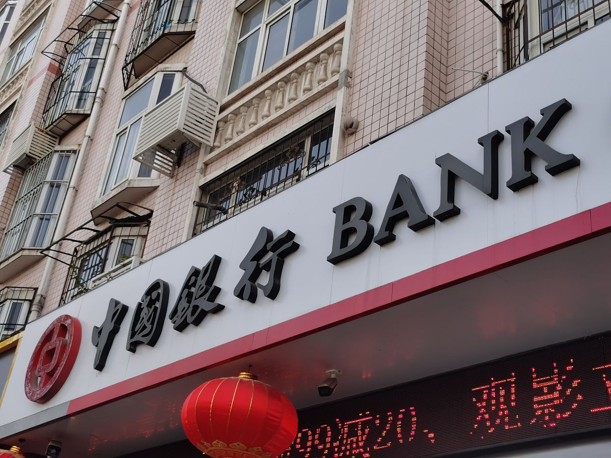 以大一学生水平写富国与强军的辩证统一关系3000字论文文章中多应用举例例如苏联、美国在富国与强军的协调做法