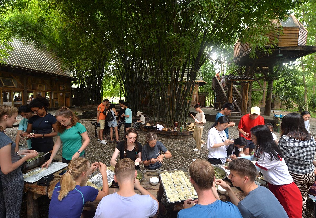 成都信息技术学校临床医学就业前景分析