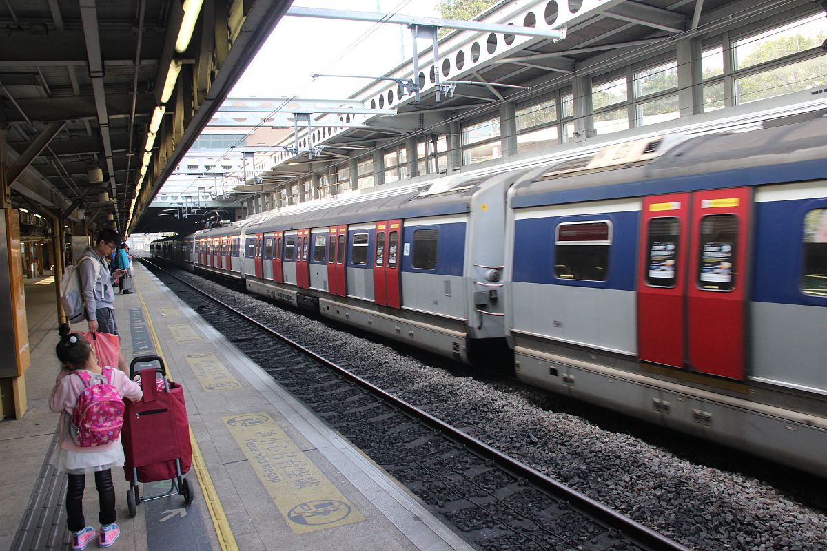 长铁铁路公司来校选拔专业人才